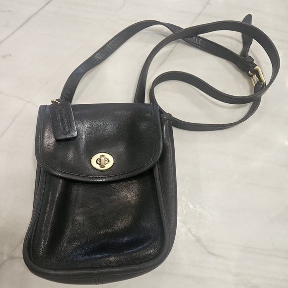 The Coach Scooter Side Pack (Style #9978) 1996 Made In USA - Picture 2 of 10